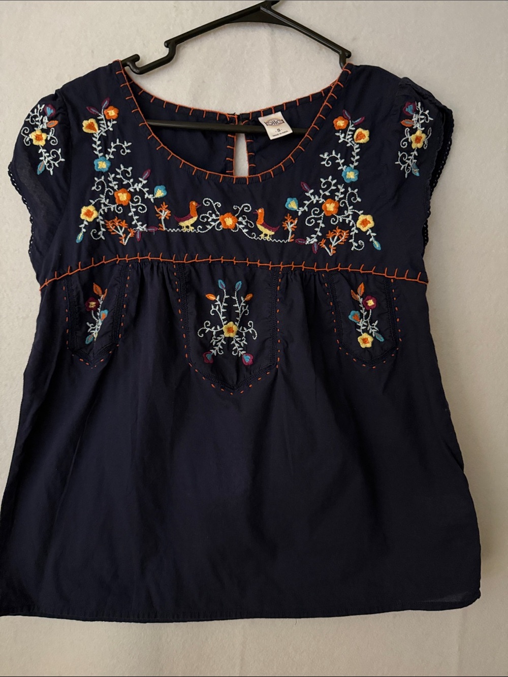 Bila Navy Embroidered Floral peasant Folk Boho Blouse lightweight Sz S